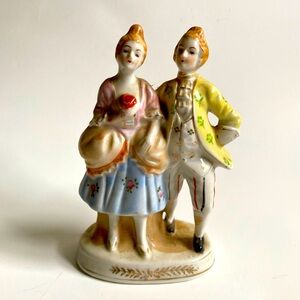 Vintage Ceramic Porcelain Maruyama Colonial Couple Figurine Occupied Japan